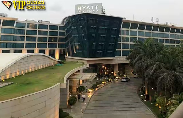 Call Girls near Hotel Hyatt Regency