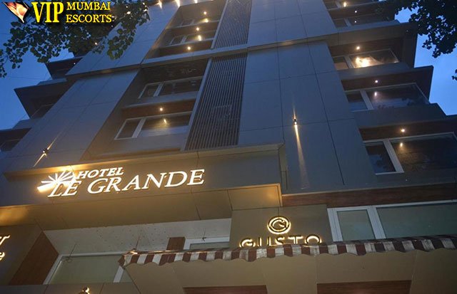 Call Girls near Hotel Le Grande
